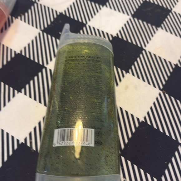 Body Scrub Set - Peach, Kiwi, Vitamin C - Picture 5 of 7